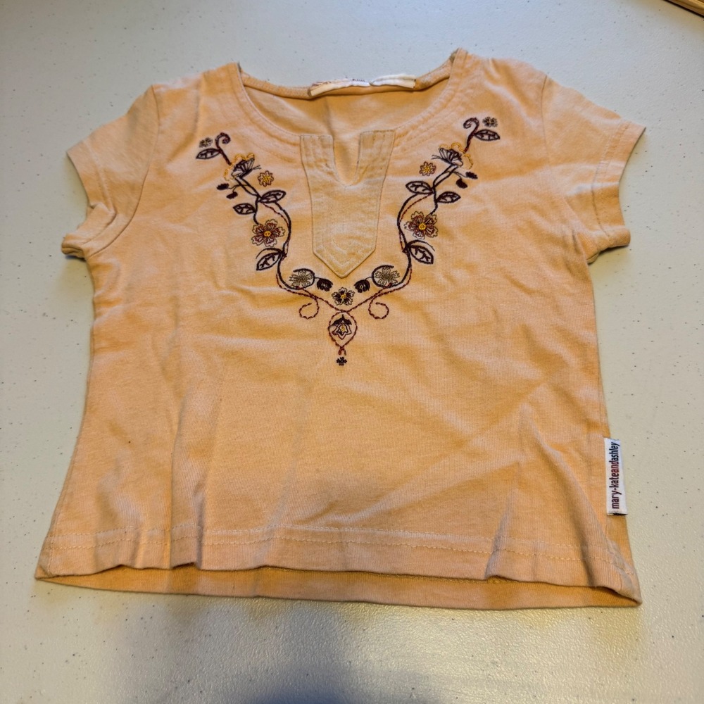 Y2K Vintage Boho Mary-Kate & Ashley Girls Size 4-5 Embroidered Floral Tee Beige